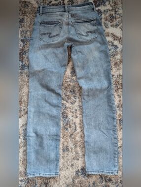 Silver Jeans Co. Avery Straight W28/L31